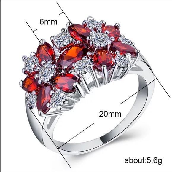 New Luxury 925 Silver Flower Diamond Ring 💍 - Picture 5 of 6